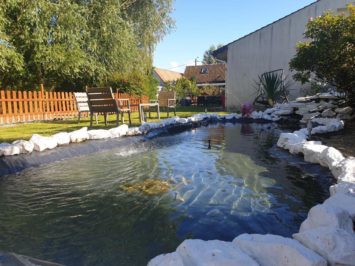 Favières Les Garennes B&B 외부 사진